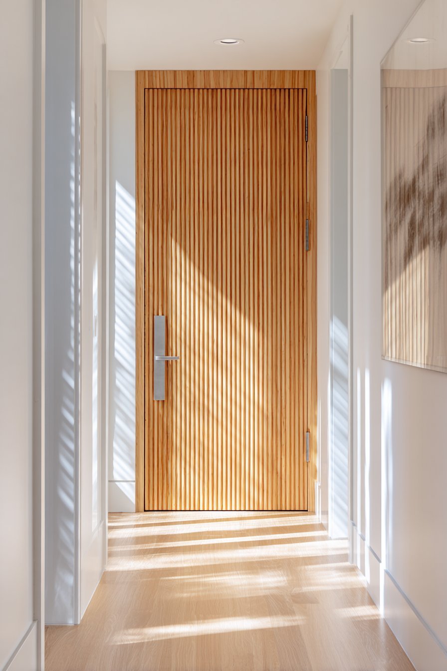 Vertical-Grain Douglas Fir Minimalist