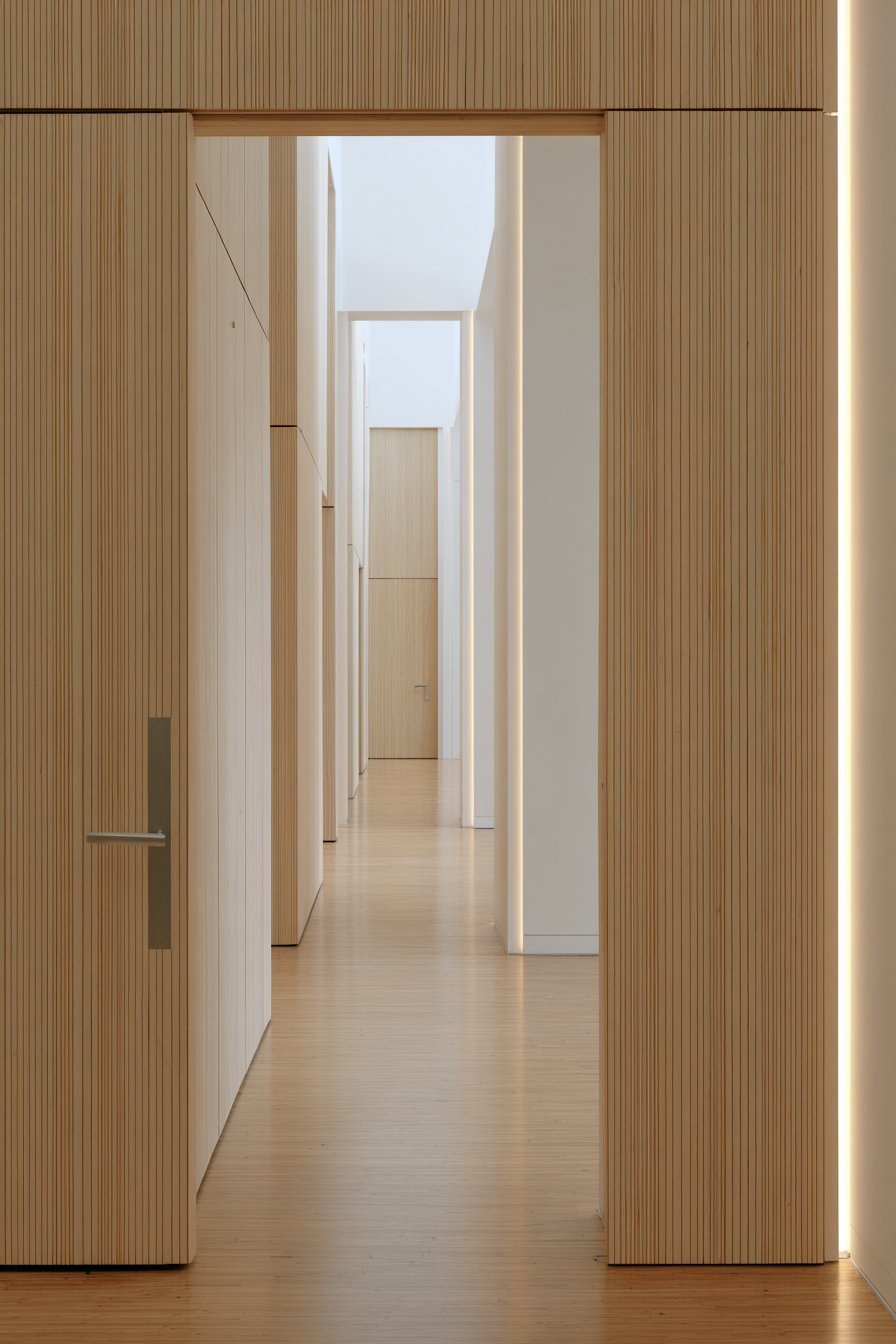 Vertical-Grain Douglas Fir Minimalist