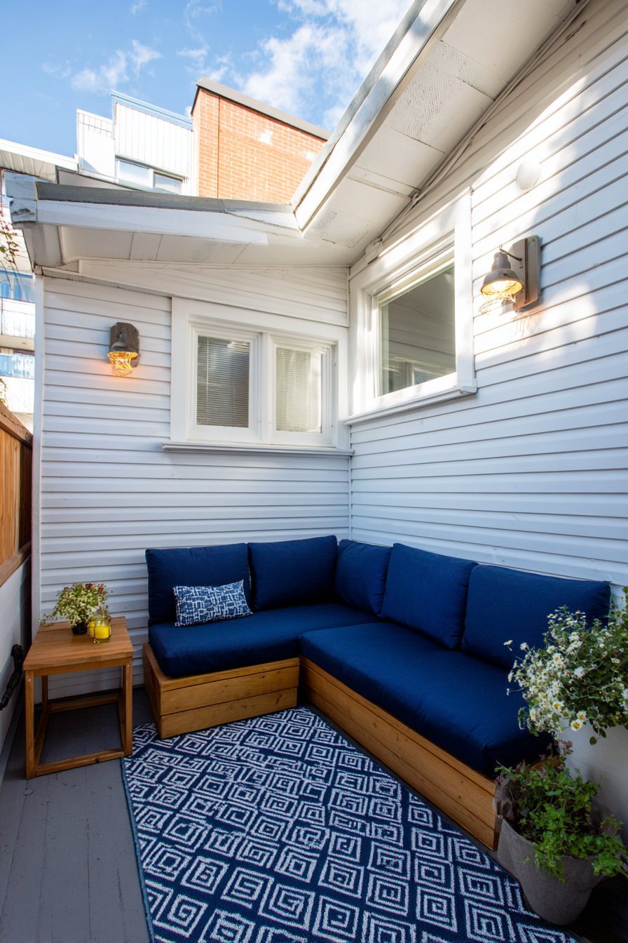 Contemporary Sectional Seating